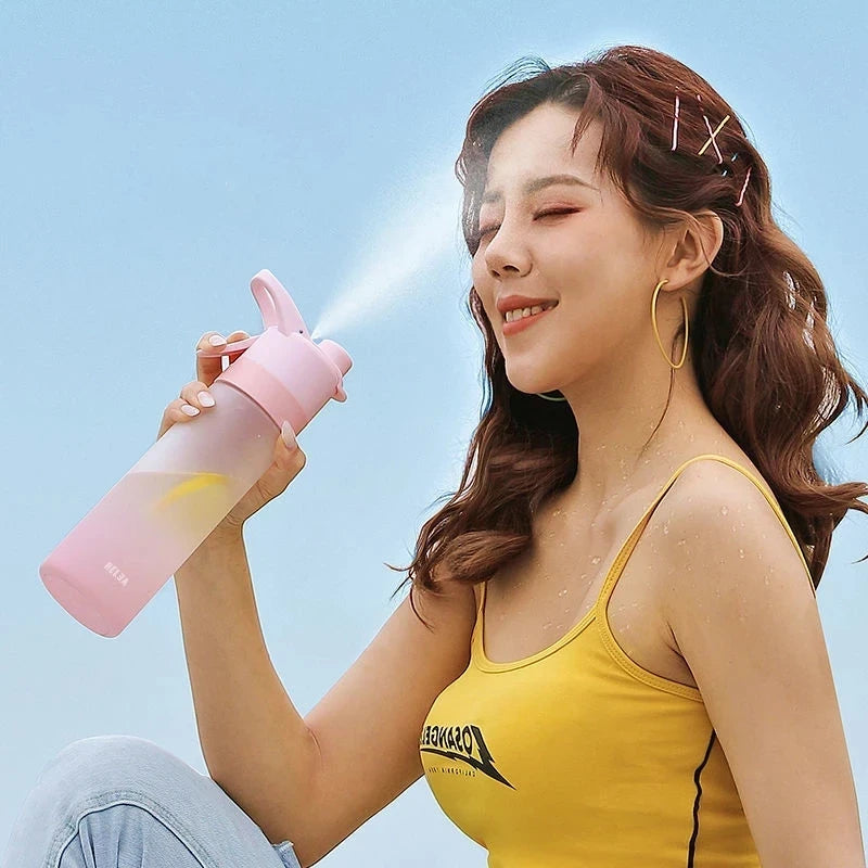 Large Capacity Sports Spray Bottle